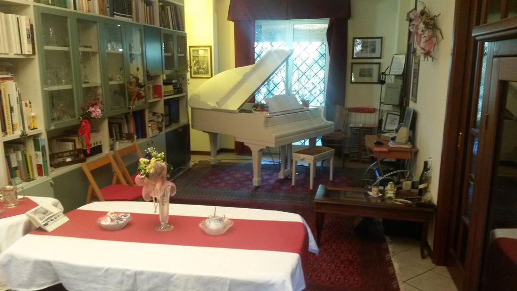 B&B Il Pavone Сассари Экстерьер фото